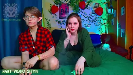 TrickyKitsune — Stripchat recorded stream image, 16.04.2026 15:40