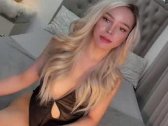 enchatressdixie — Chaturbate recorded stream image, 16.04.2026 18:20