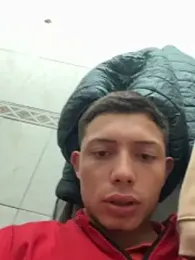 santiObrero — Stripchat recorded stream image, 16.04.2026 19:30