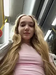 bambi_lu — Stripchat recorded stream screenshot (16 Apr 2026)