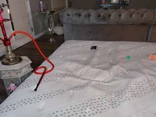 lalakoi1 — Camsoda recorded stream image, 17.04.2026 01:10