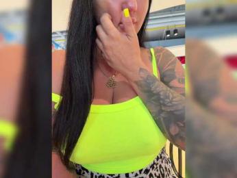 KROSHKA_N — Bongacams recorded stream image, 17.04.2026 08:00
