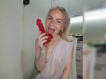 SandraSlava — Bongacams recorded stream screenshot (17 Apr 2026)