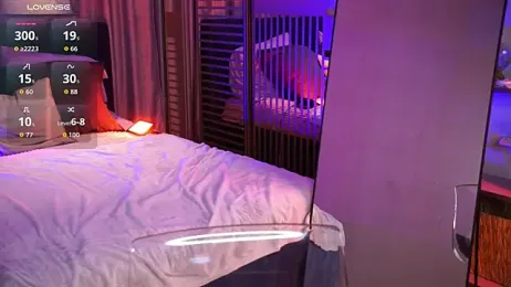LunaNight — Stripchat recorded stream image, 17.04.2026 20:20