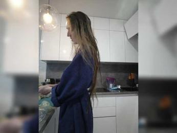 A_R_T_A — Bongacams recorded stream image, 18.04.2026 07:20