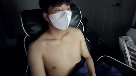 gydnjs0919 — Stripchat recorded stream image, 18.04.2026 10:00