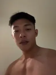 Yooo17 — Stripchat recorded stream image, 18.04.2026 14:10