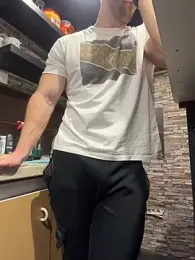 trainwithme — Stripchat recorded stream screenshot (18 Apr 2026)