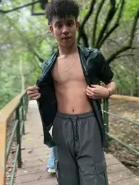 yoursexyjose — Stripchat recorded stream screenshot (18 Apr 2026)