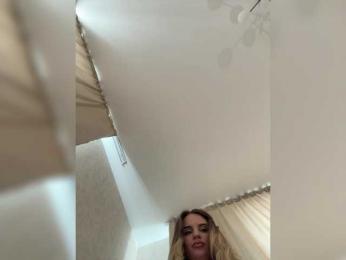 LedyMiya — Bongacams recorded stream image, 20.04.2026 02:00