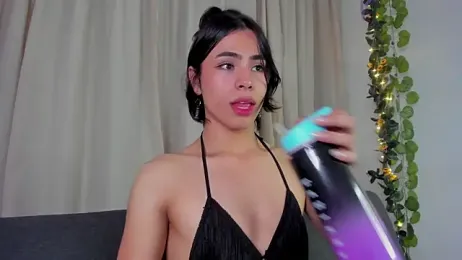 Michell_pineda — Stripchat recorded stream image, 20.04.2026 02:00