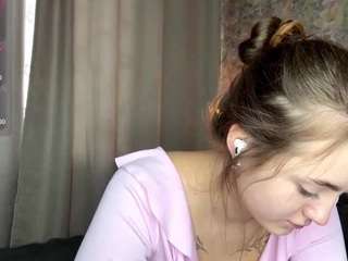 trinasmathers — Camsoda recorded stream image, 20.04.2026 07:10