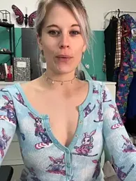 JessyLey — Stripchat recorded stream image, 20.04.2026 11:10