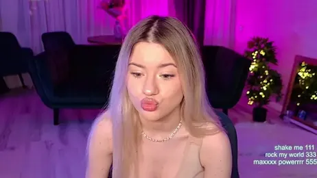 CutiePie69__ — Stripchat recorded stream image, 20.04.2026 19:20