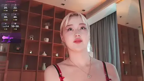 hyun_chia — Stripchat recorded stream image, 21.04.2026 02:30