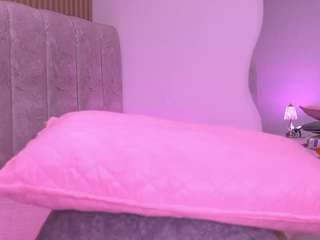 violeta-sanz — Camsoda recorded stream image, 21.04.2026 03:00