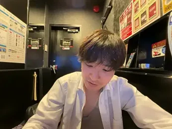 yuuki8910 — Stripchat recorded stream screenshot (21 Apr 2026)