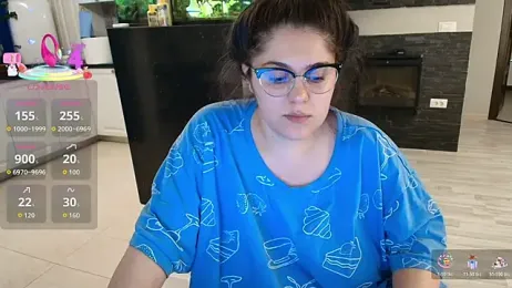 Layla- — Stripchat recorded stream image, 21.04.2026 09:40