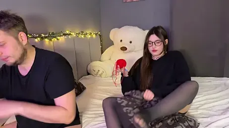 sasaykyra — Stripchat recorded stream image, 21.04.2026 21:40