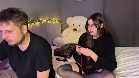 sasaykyra — Stripchat recorded stream image, 21.04.2026 21:40