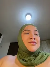 sweetmuslim01 — Stripchat recorded stream image, 21.04.2026 21:50