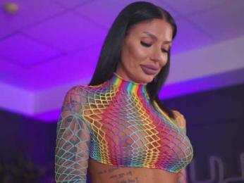 RaquelleVon — Bongacams recorded stream image, 01.02.2025 18:30