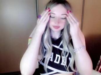 oh_pichuu — Chaturbate recorded stream image, 22.04.2026 15:20