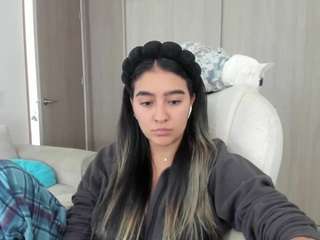 alexyferrer — Camsoda recorded stream image, 22.04.2026 16:20