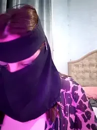 _arabica_ — Stripchat recorded stream image, 22.04.2026 17:00