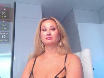 hold-me-tight — Bongacams recorded stream image, 23.04.2026 02:50