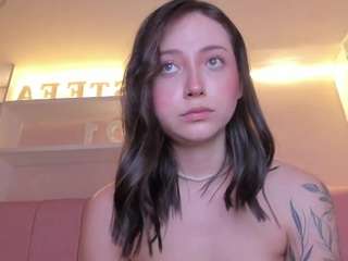 stefaagomez — Camsoda recorded stream image, 23.04.2026 12:40