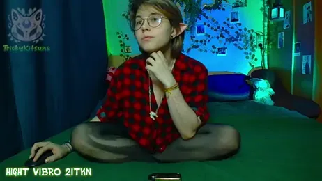 TrickyKitsune — Stripchat recorded stream image, 23.04.2026 16:30