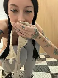 Melissa_crazy — Stripchat recorded stream image, 23.04.2026 19:40