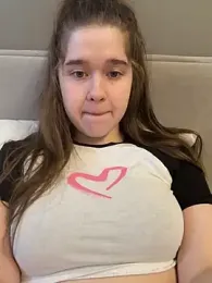 HornyGirlH — Stripchat recorded stream image, 24.04.2026 03:40