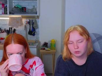 radianttwoX — Bongacams recorded stream image, 24.04.2026 05:00