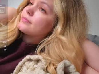 dianaholiday — Chaturbate recorded stream image, 24.04.2026 13:10