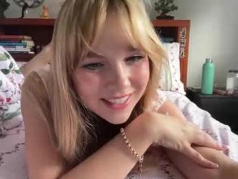 kittengirlxo — Chaturbate recorded stream image, 09.03.2025 02:40