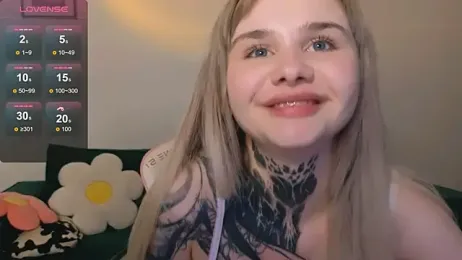 Britney_Lynch — Stripchat recorded stream image, 25.04.2026 15:00