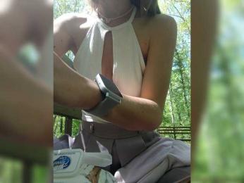 CrazyVika — Bongacams recorded stream image, 26.04.2026 06:10