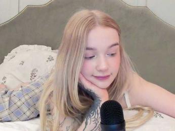 MimiMila — Bongacams recorded stream image, 26.04.2026 13:40