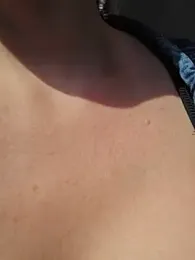 MILFBARBY — Stripchat recorded stream image, 27.04.2026 07:00