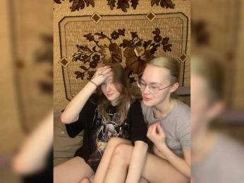 sweet-and-mint — Bongacams recorded stream image, 27.04.2026 17:00