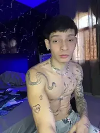 Apolo_Hidalgo01 — Stripchat recorded stream image, 27.04.2026 20:10