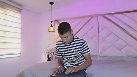 afrodita_aares — Stripchat recorded stream image, 27.04.2026 19:10