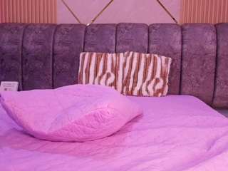 bss-naia — Camsoda recorded stream image, 27.04.2026 19:10