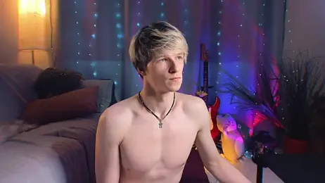 Breston_Sweet — Stripchat recorded stream image, 27.04.2026 22:30