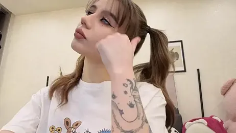 dolly_ll — Stripchat recorded stream image, 28.04.2026 13:20