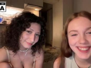 miafleur — Chaturbate recorded stream image, 28.04.2026 23:10