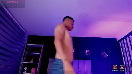 LiamDeep — Stripchat recorded stream image, 28.04.2026 20:10