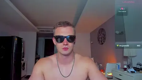 Samuel_Andrew — Stripchat recorded stream image, 29.04.2026 07:20